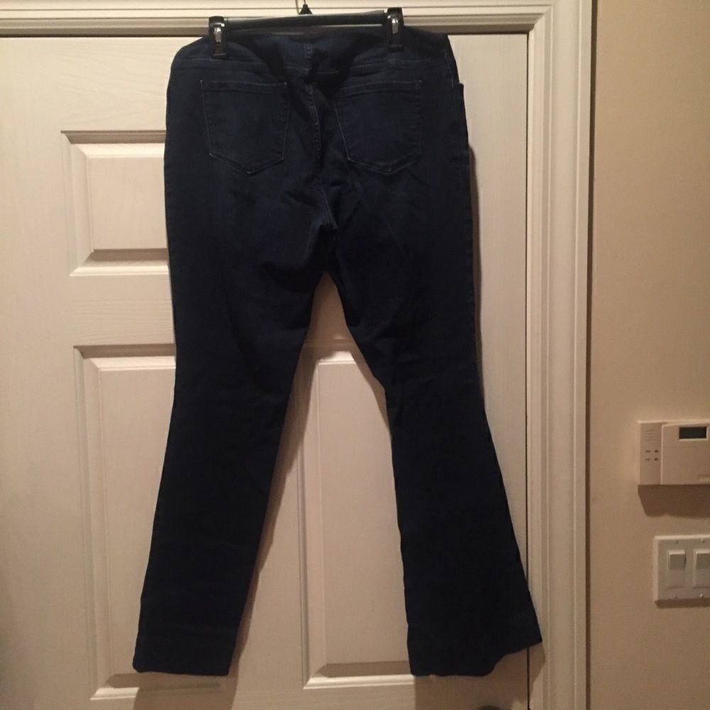 Bootcut Maternity Jeans  - Picture 4 of 6
